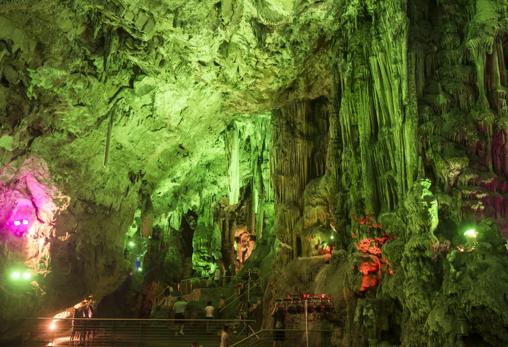 Imagen de una de las salas de la Cueva de San Miguel