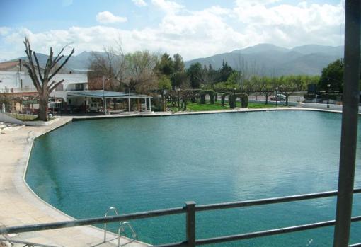 La Balsa de Cela es el lugar preferido para el baño por los habitantes de Tíjola y la comarca