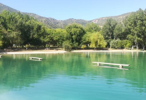 Las diez piscinas naturales más espectaculares de Andalucía