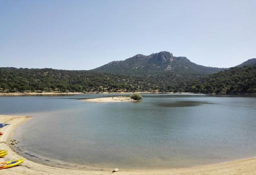 Imagen de la playa fluvial Virgen de la Nueva