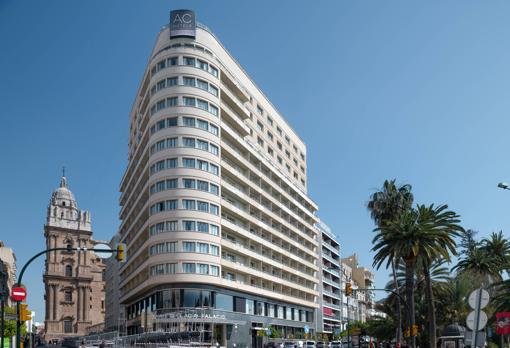 Imagen de la fachada del AC Hotel Málaga Palacio