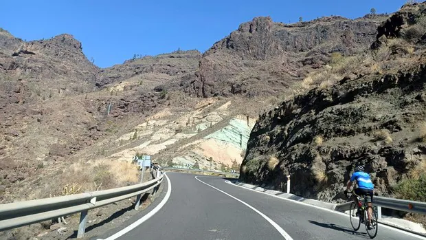 Una de las carreteras más asombrosas de España está en Gran Canaria