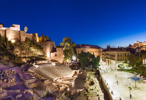 Vistas del Teatro Romano y la Alcazaba