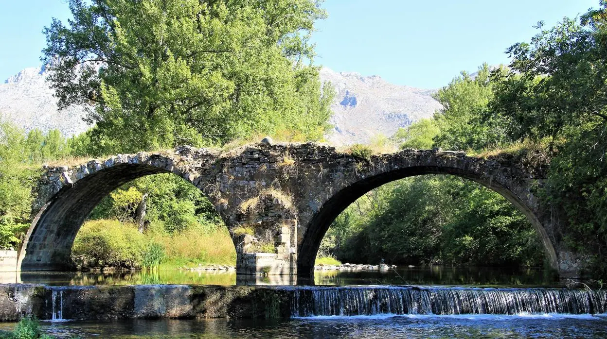 Puente romano de Villalfeide, en León