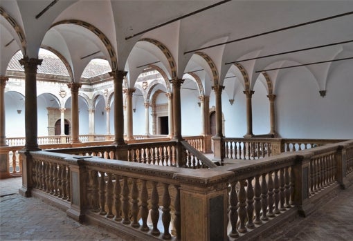 Interior del Castillo de la Calahorra