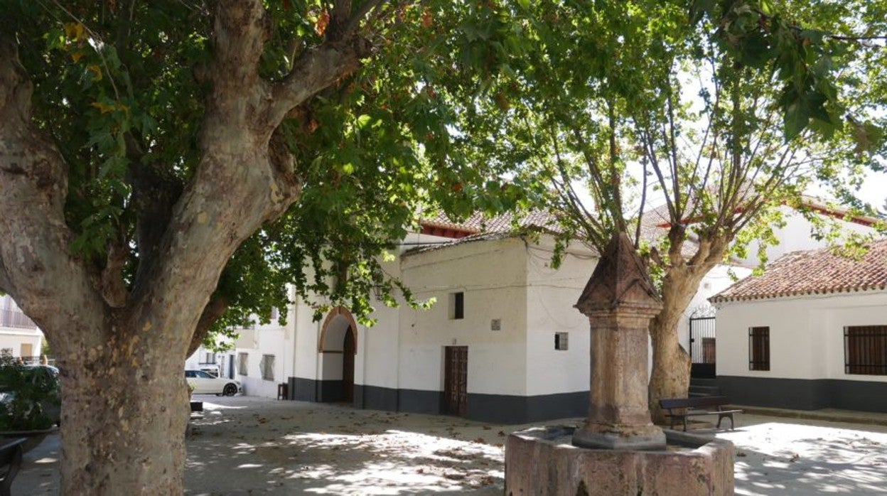 Plaza de la iglesia en Yegen