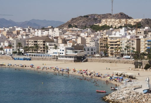 Garrucha es una población de espíritu pesquero volcada al mar