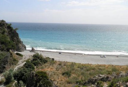 Las cinco mejores calas donde bañarse en la costa de Málaga