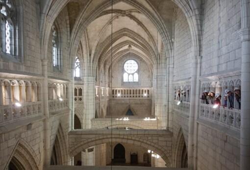 Visita guiada al interior de la catedral de Vitoria