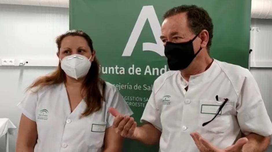 Salvador y Silvia, los primeros sanitarios: «No se pueden olvidar las medidas preventivas»